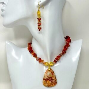 Marble pendant and agate necklace + earrings